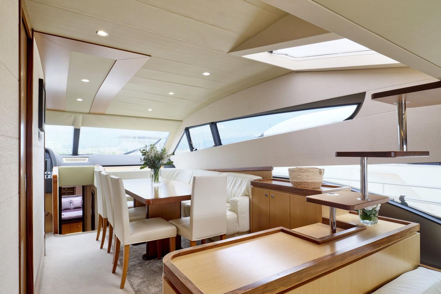 2008 Ferretti Yachts 69 