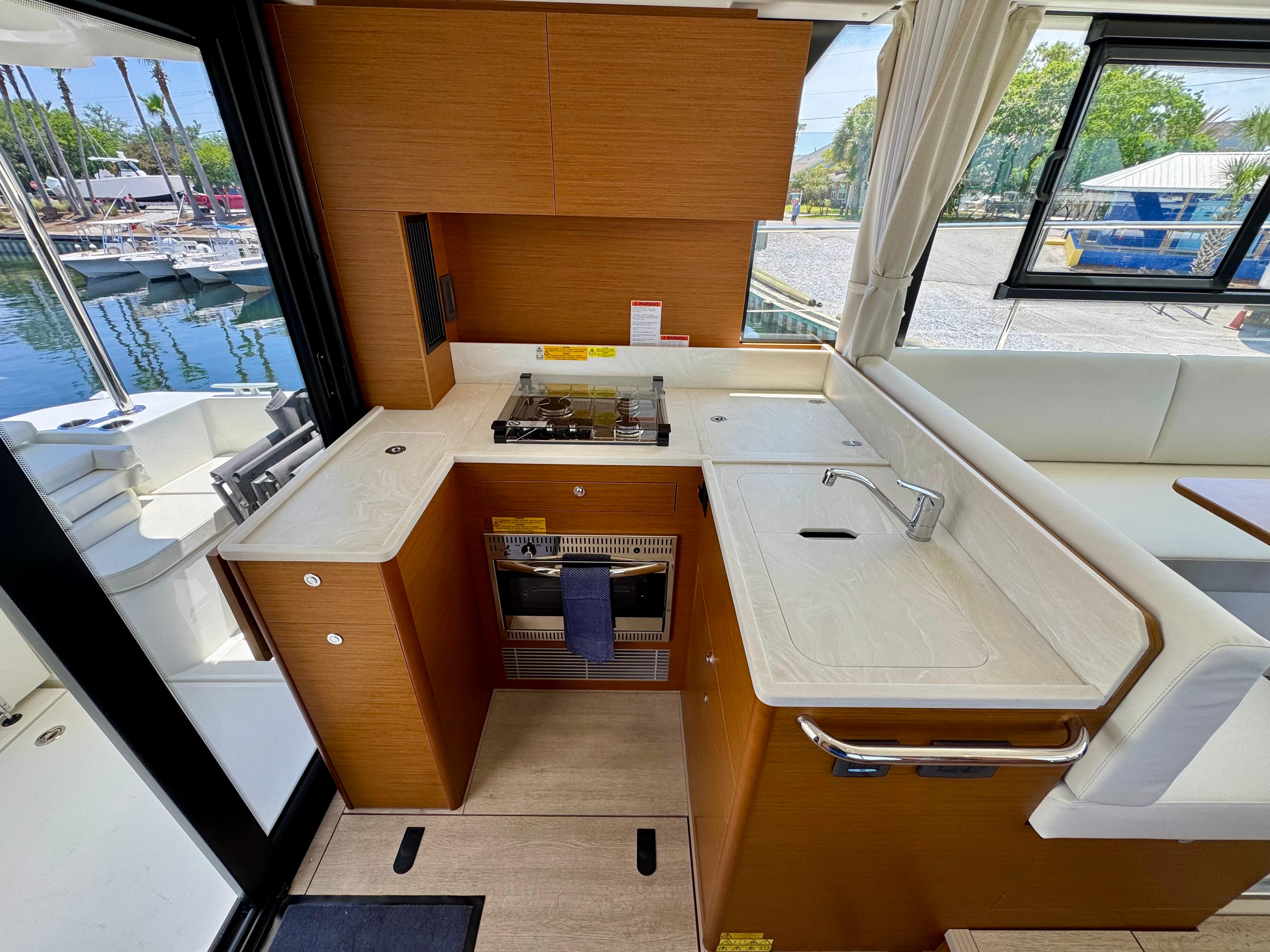 Yacht Photos Pics
