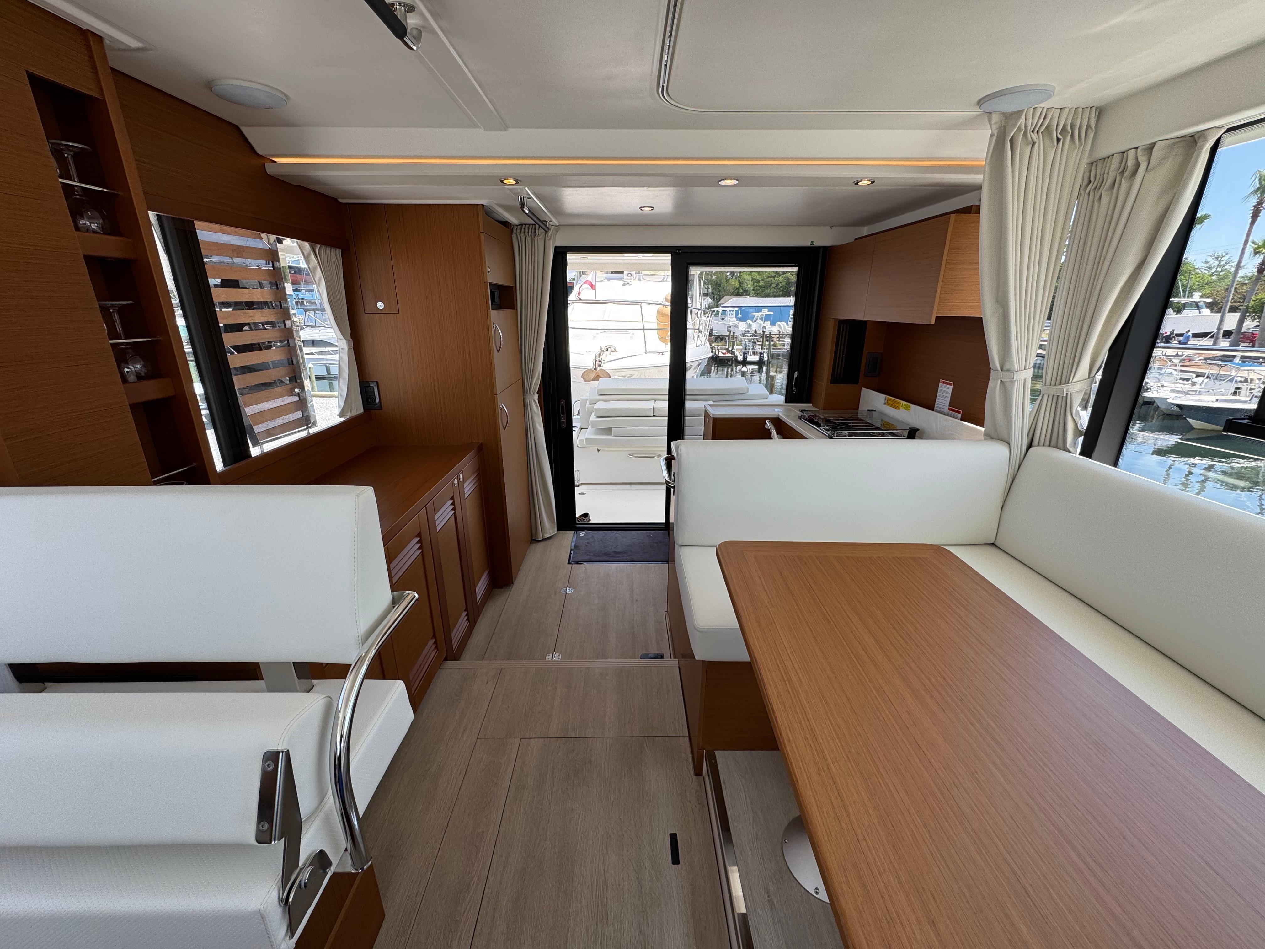 Yacht Photos Pics