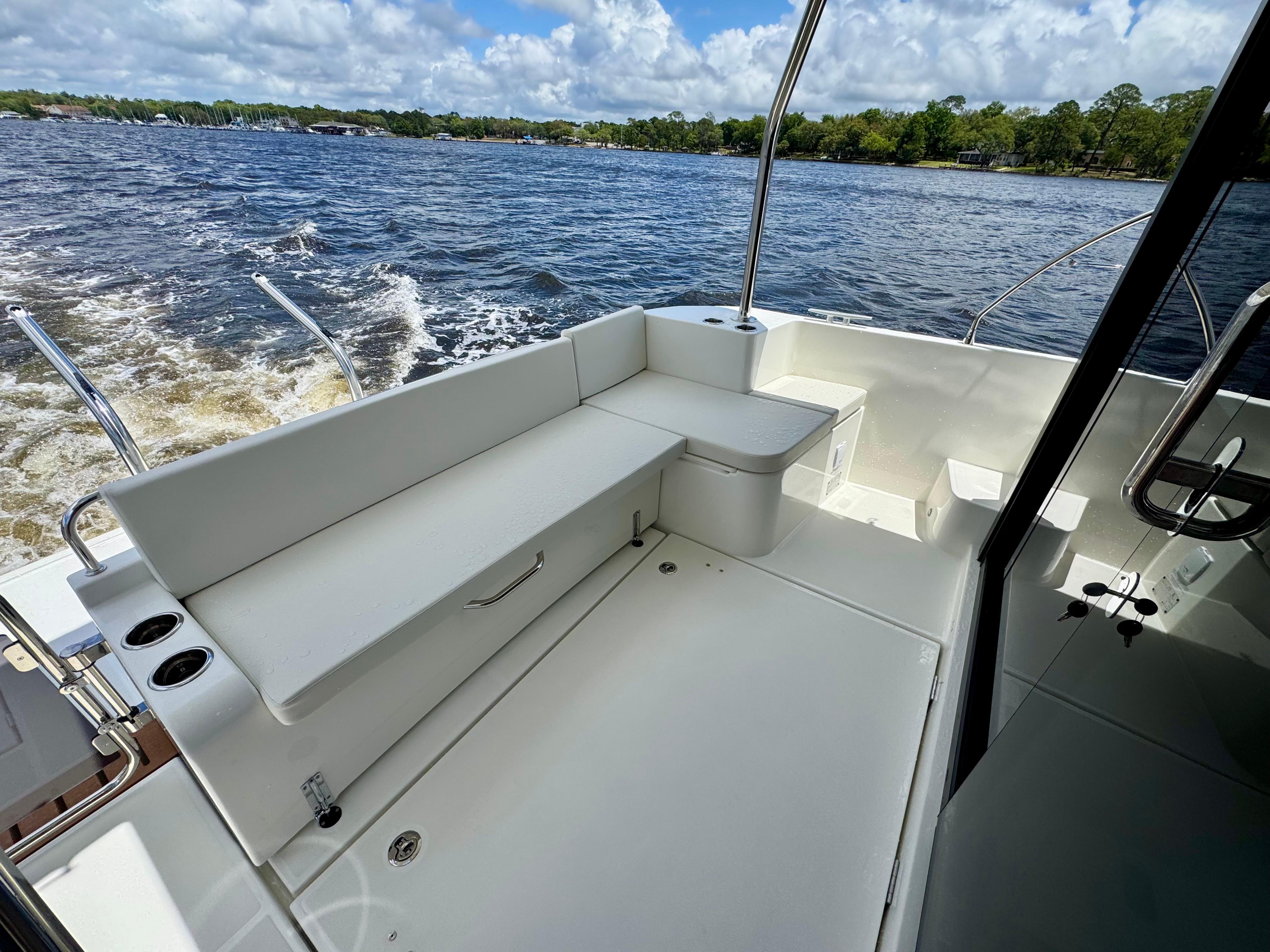 Yacht Photos Pics