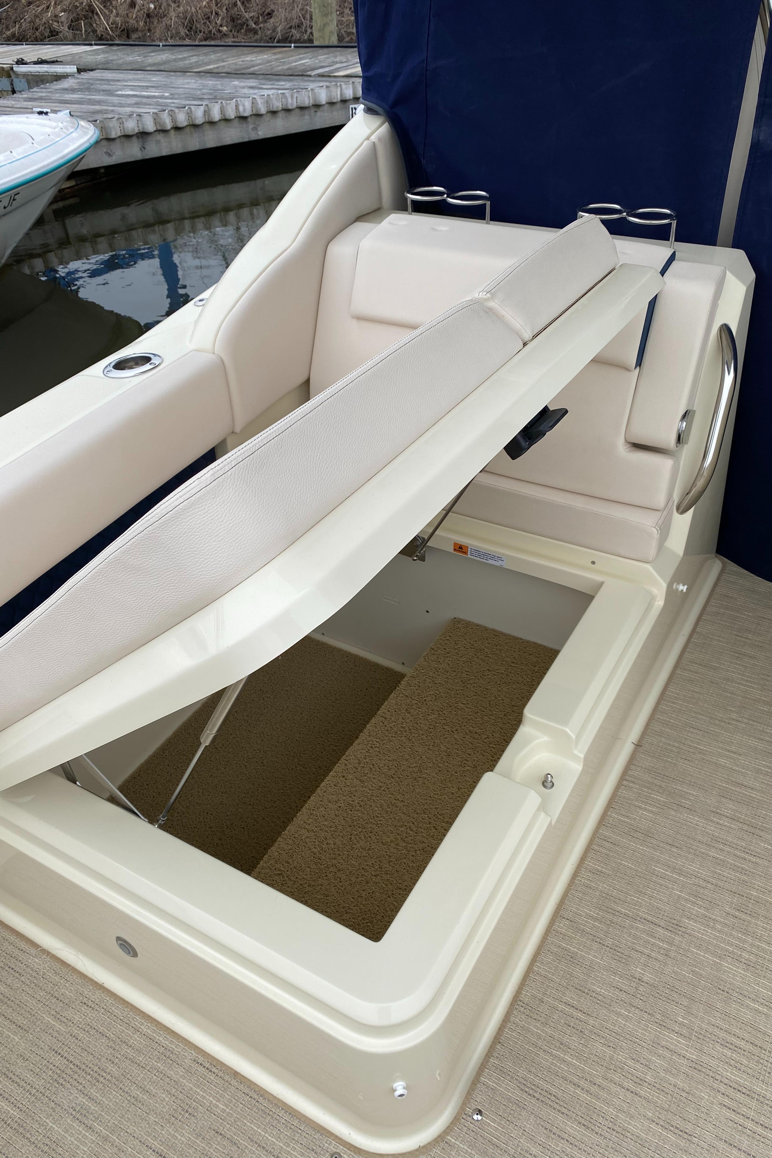 2025 Chris-Craft Calypso 32-10