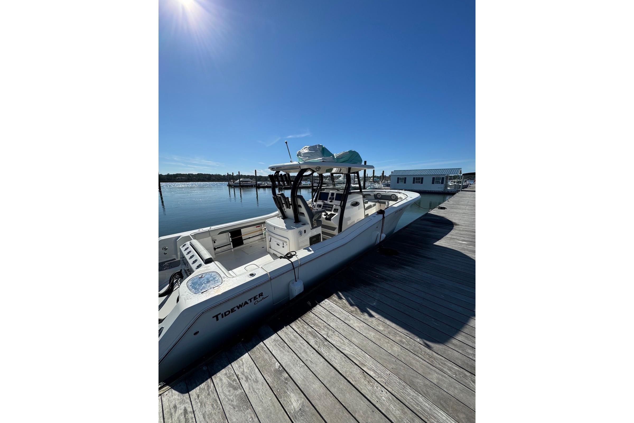 SC 10582 KB Knot 10 Yacht Sales SC 10582 KB Knot 10 Yacht Sales