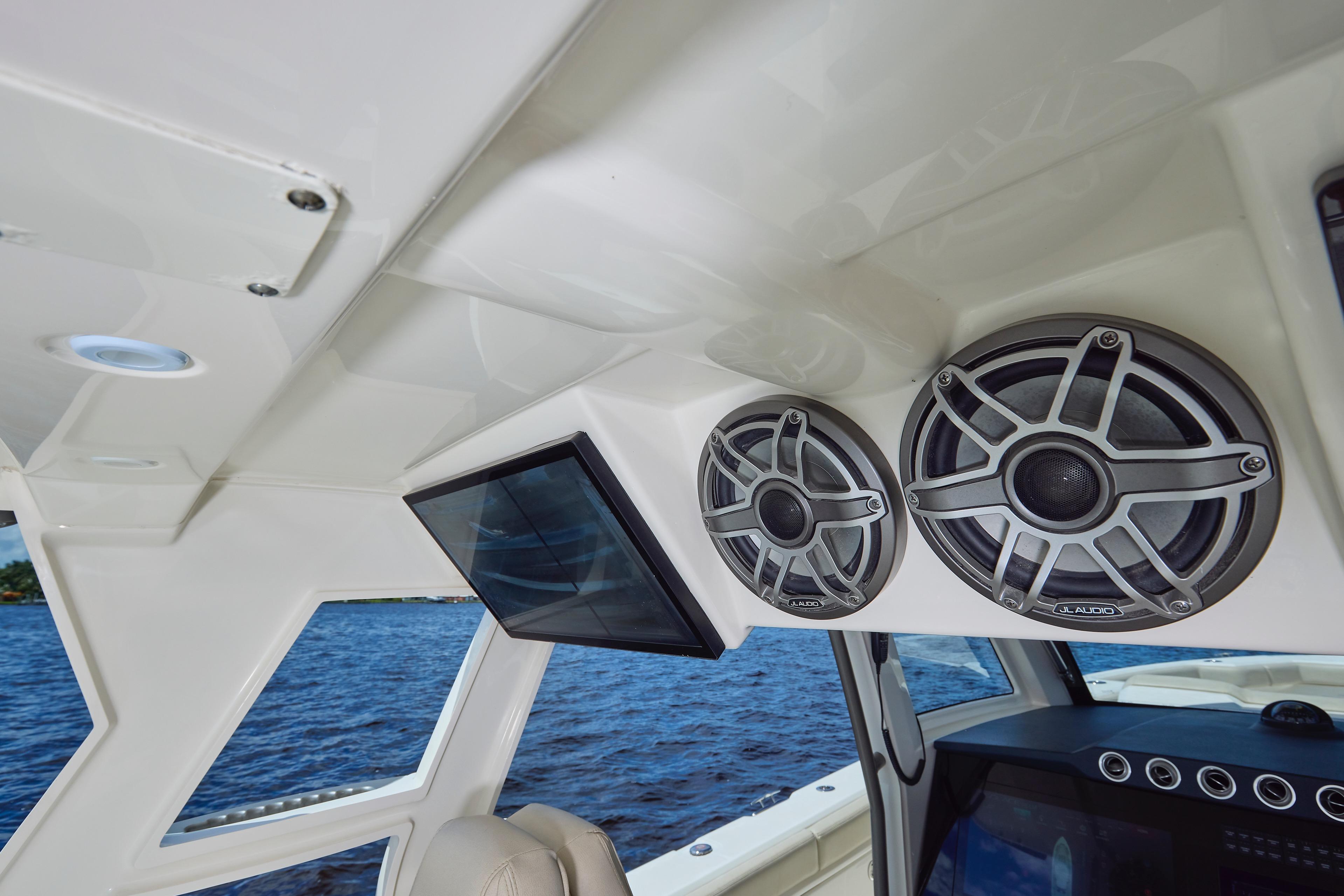 Boat image 20