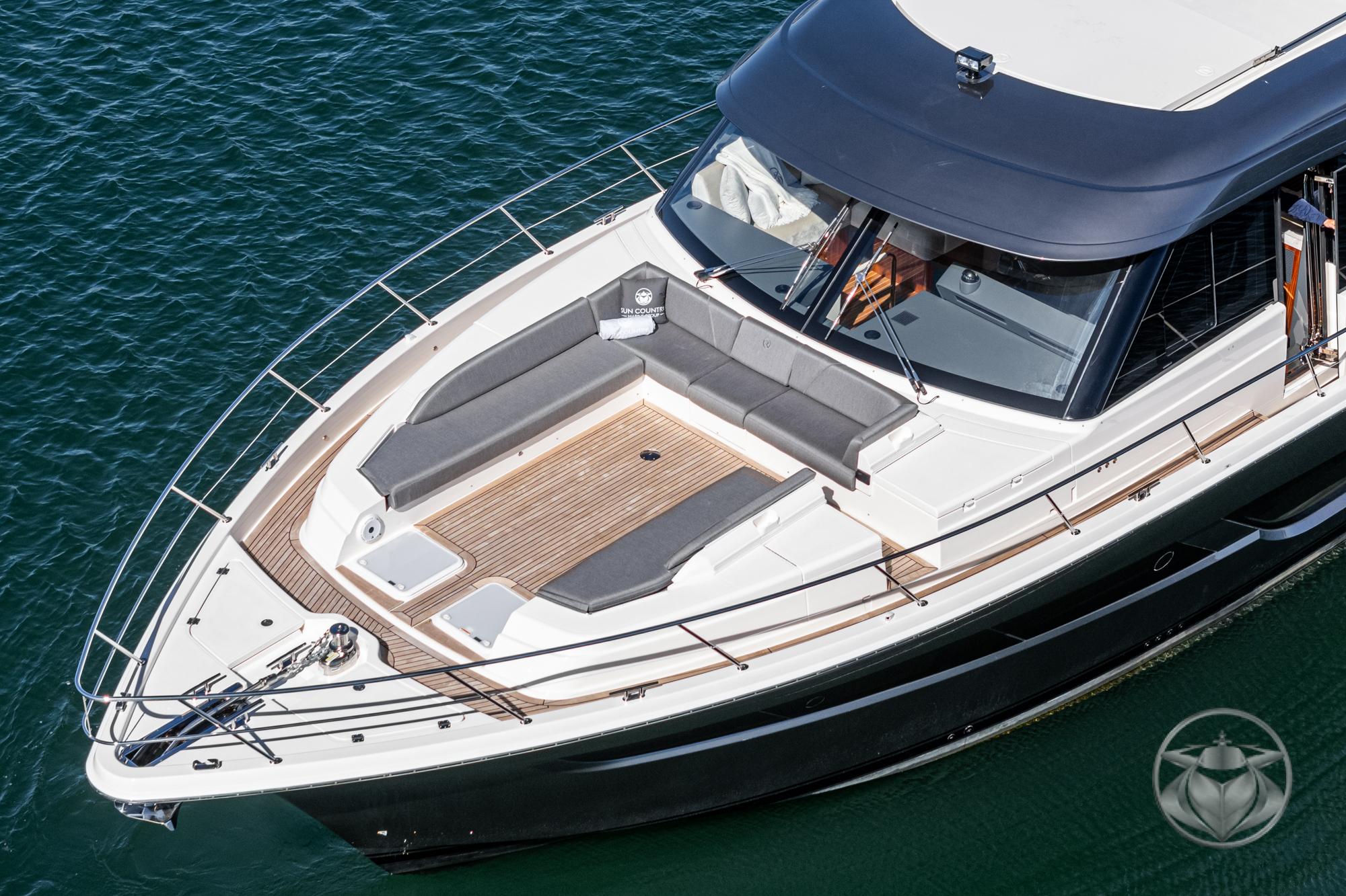 2025 Riviera 585 SUV #R132-25 inventory image at Sun Country Marine Group, San Diego Harbor Island 2025 Riviera 585 SUV #R132-25 inventory image at Sun Country Marine Group, San Diego Harbor Island