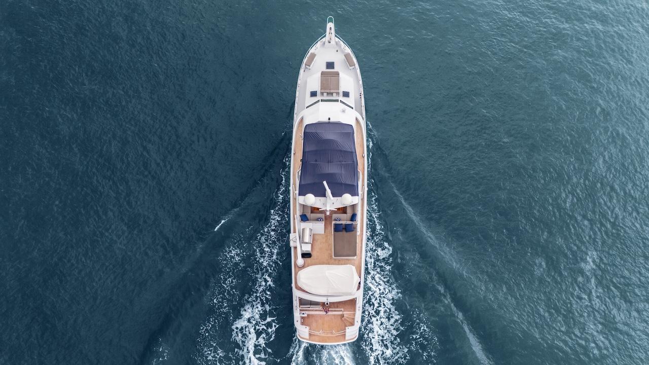 1998-hatteras-74-sport-deck-motor-yacht-power-9718113-20250317122759758-1_XLARGE