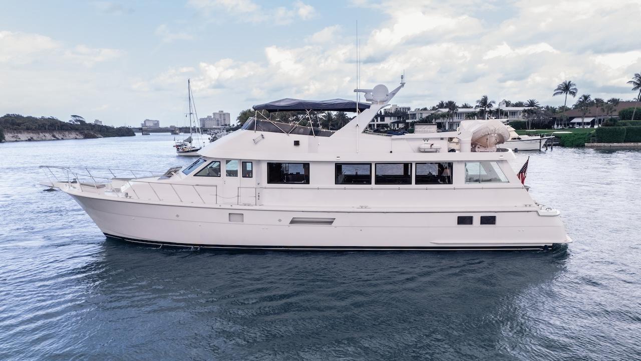 1998-hatteras-74-sport-deck-motor-yacht-power-9718113-20250317122818221-1_XLARGE