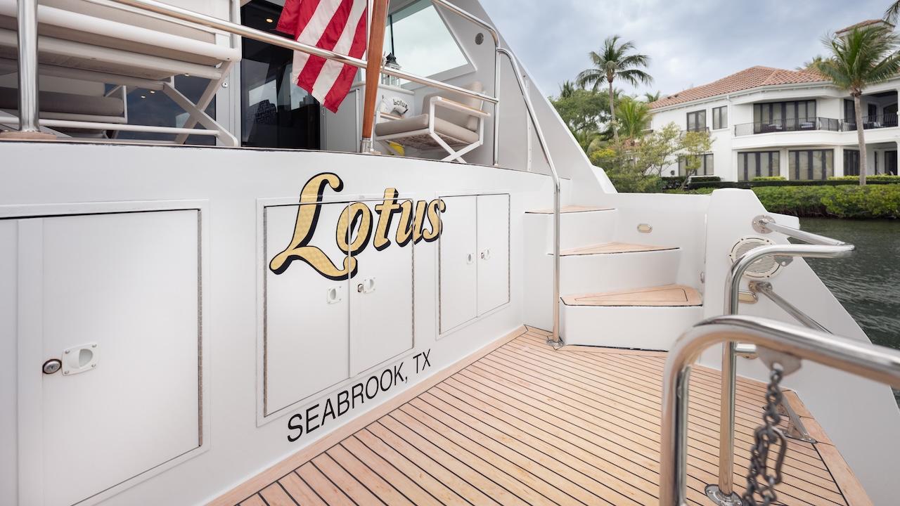 1998-hatteras-74-sport-deck-motor-yacht-power-9718113-20250317123403337-1_XLARGE