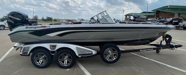 2021 Ranger Boats boat for sale, model of the boat is 622FS Pro & Image # 3 of 87