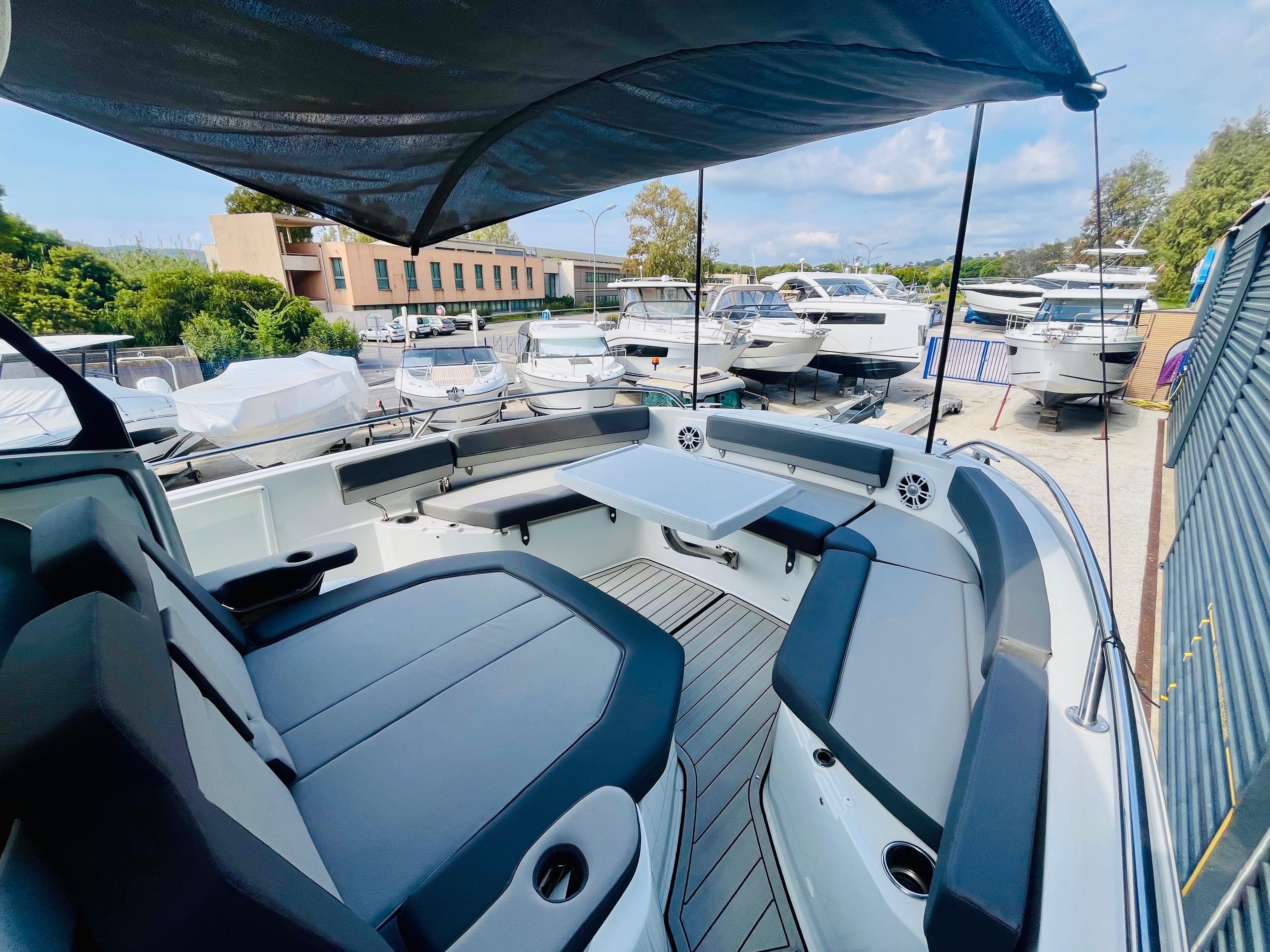 Jeanneau CAP CAMARAT 10.5 CC