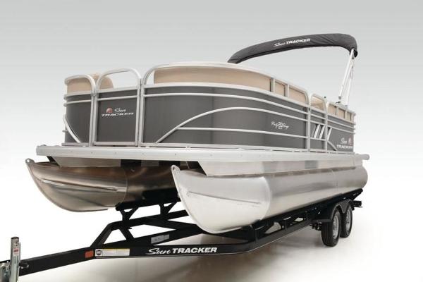 2021 Sun Tracker boat for sale, model of the boat is PARTY BARGE® 20 DLX & Image # 11 of 24