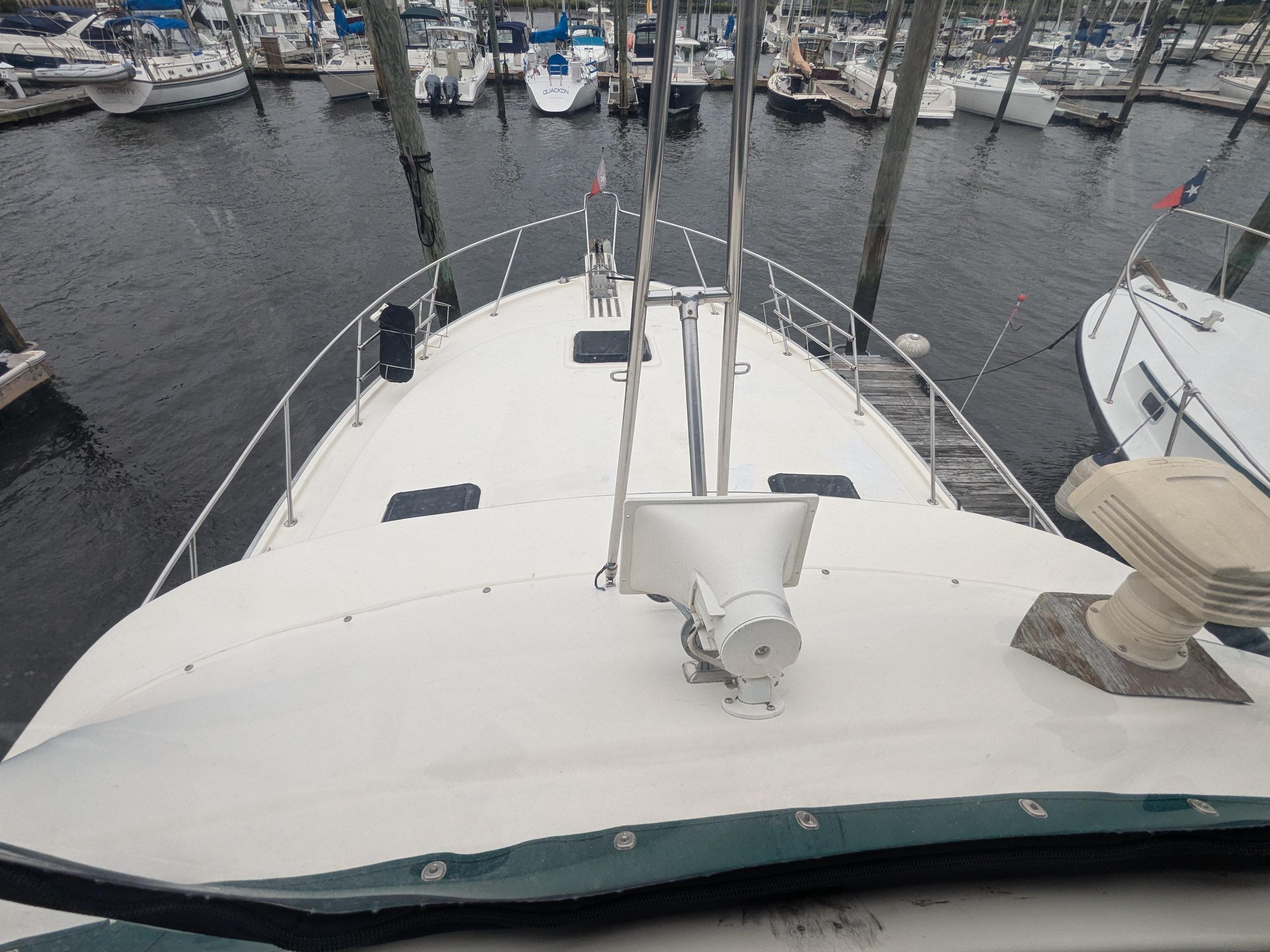 1981 Silverton 37 Convertible-15