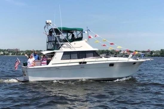 1981 Silverton 37 Convertible-5