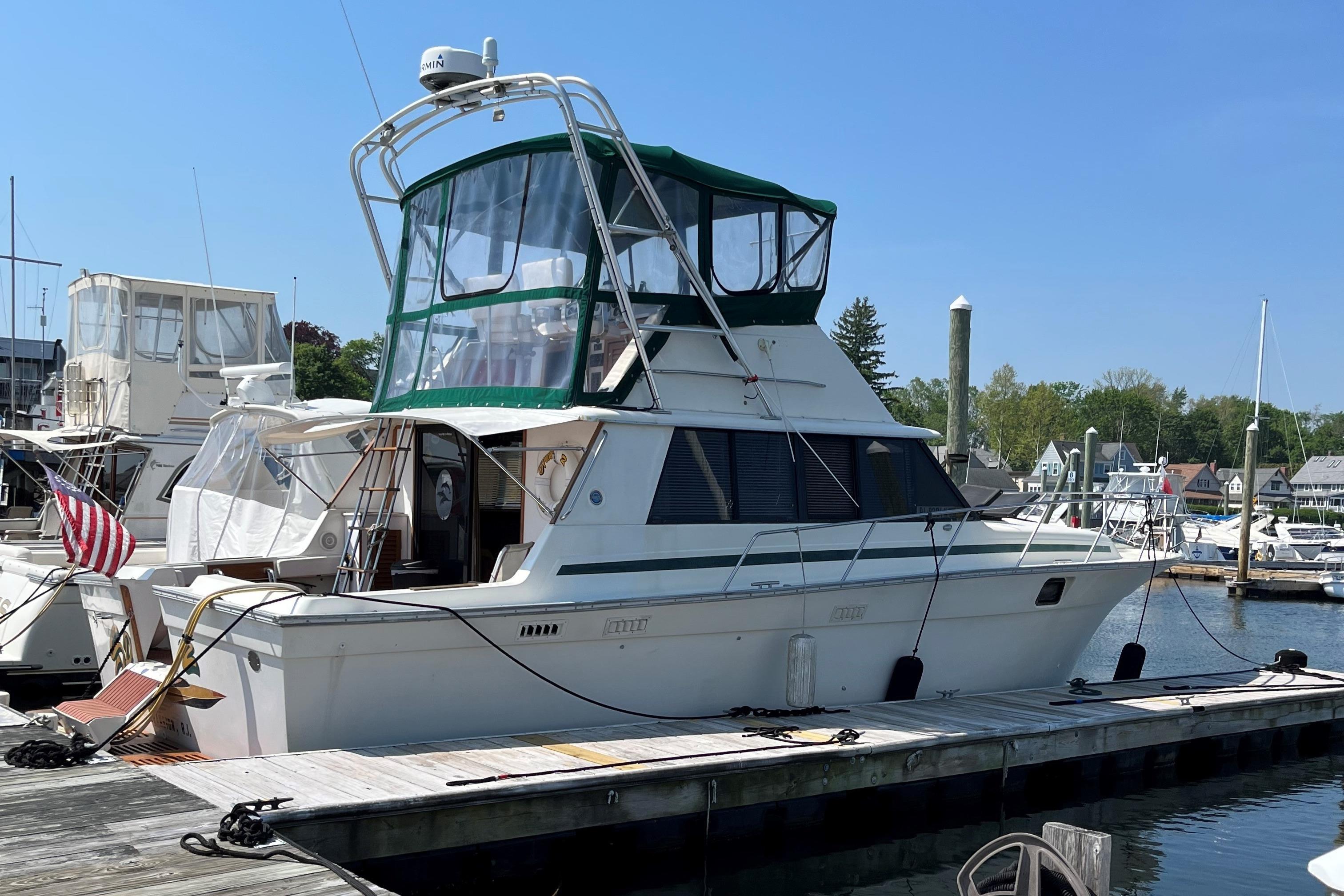 1981 Silverton 37 Convertible-3