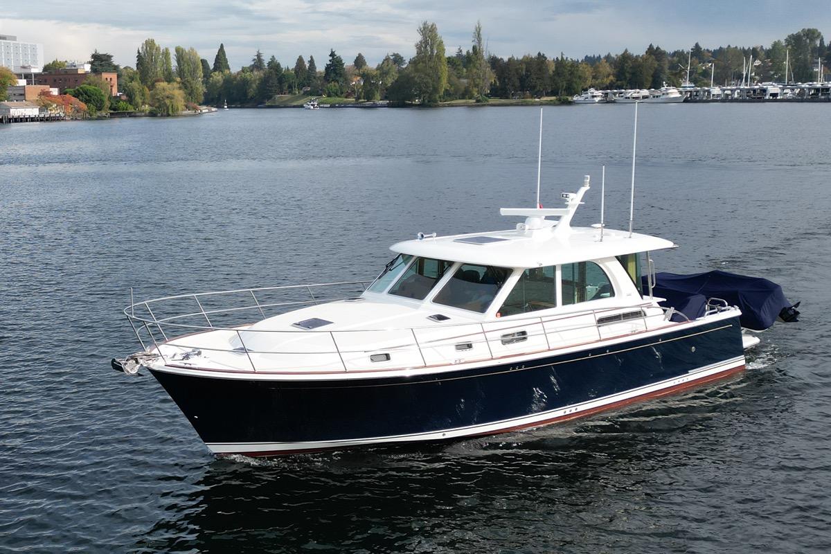 2020 Sabre 45 Salon Express #TBBA45041 inventory image at Sun Country Yachts, South Lake Union (Seattle)