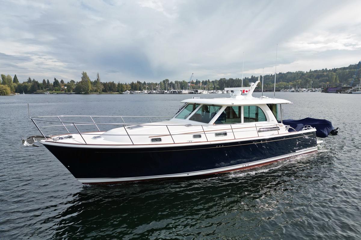 2020 Sabre 45 Salon Express #TBBA45041 inventory image at Sun Country Yachts, South Lake Union (Seattle)