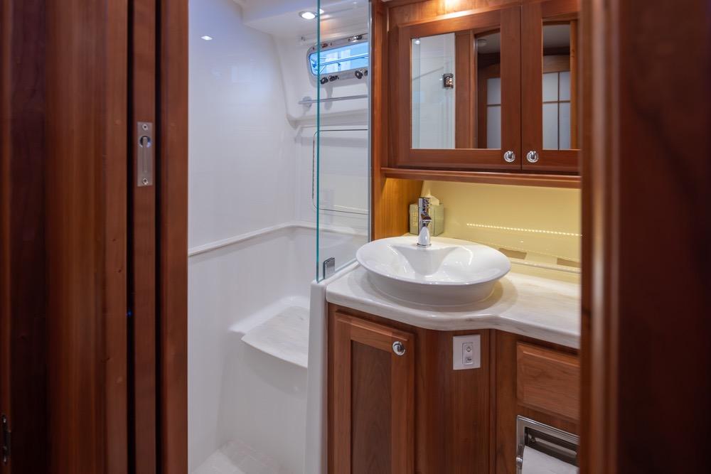 2020 Sabre 45 Salon Express #TBBA45041 inventory image at Sun Country Yachts, South Lake Union (Seattle)