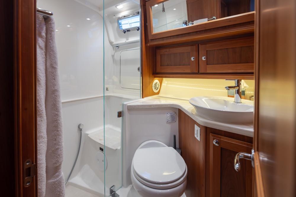 2020 Sabre 45 Salon Express #TBBA45041 inventory image at Sun Country Yachts, South Lake Union (Seattle)