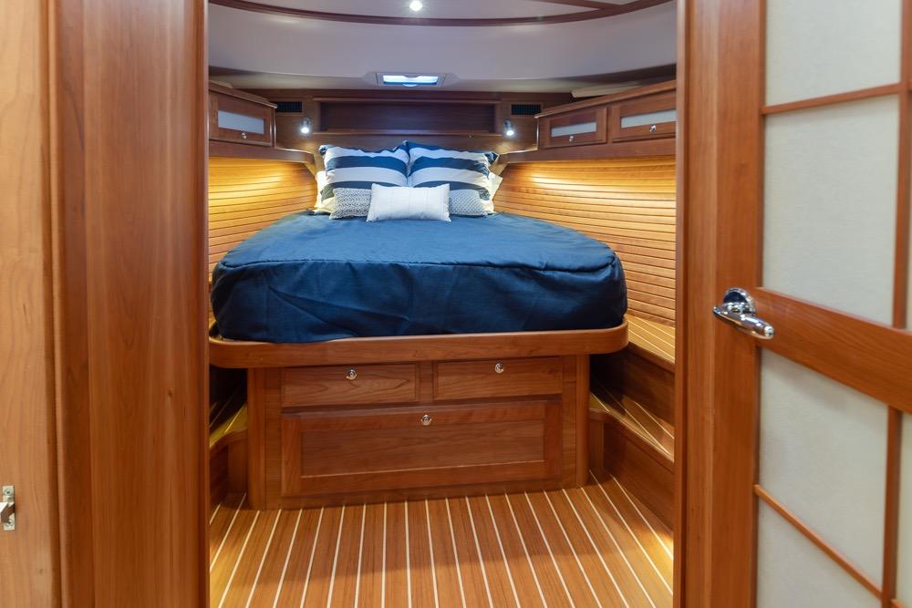 2020 Sabre 45 Salon Express #TBBA45041 inventory image at Sun Country Yachts, South Lake Union (Seattle)