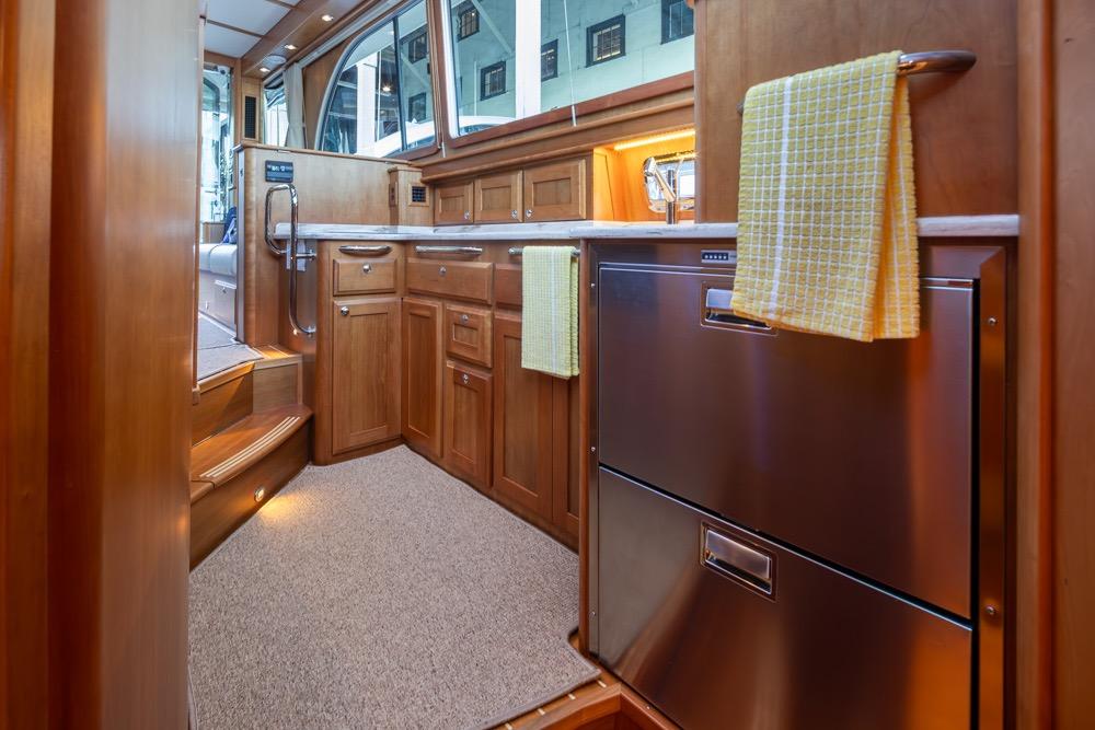 2020 Sabre 45 Salon Express #TBBA45041 inventory image at Sun Country Yachts, South Lake Union (Seattle)