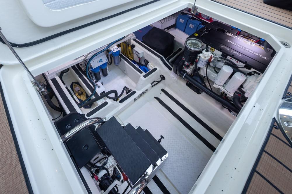 2020 Sabre 45 Salon Express #TBBA45041 inventory image at Sun Country Yachts, South Lake Union (Seattle)