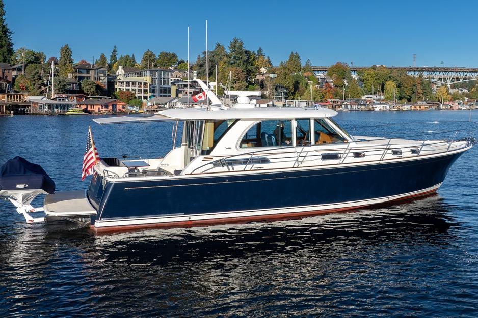 2020 Sabre 45 Salon Express #TBBA45041 inventory image at Sun Country Yachts, South Lake Union (Seattle)