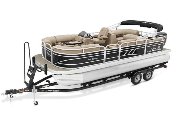 2021 Sun Tracker boat for sale, model of the boat is PARTY BARGE® 22 RF DLX & Image # 1 of 29