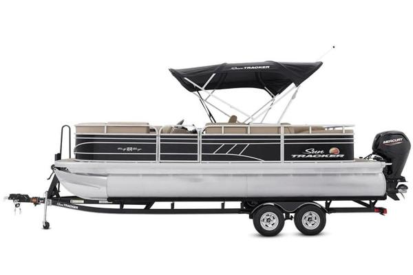 2021 Sun Tracker boat for sale, model of the boat is PARTY BARGE® 22 RF DLX & Image # 9 of 29