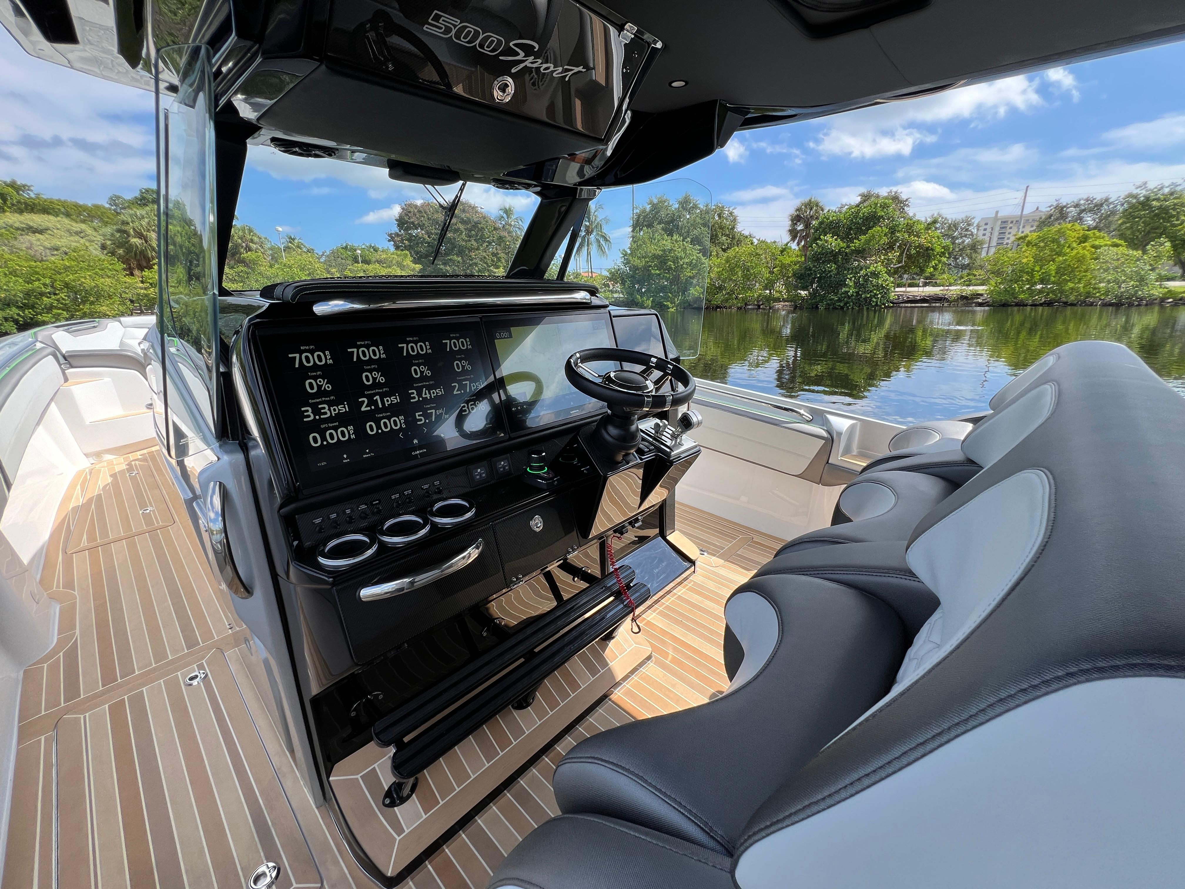 2024-nor-tech-500-sport-center-console-power-9828139-20250605091024821-1_XLARGE