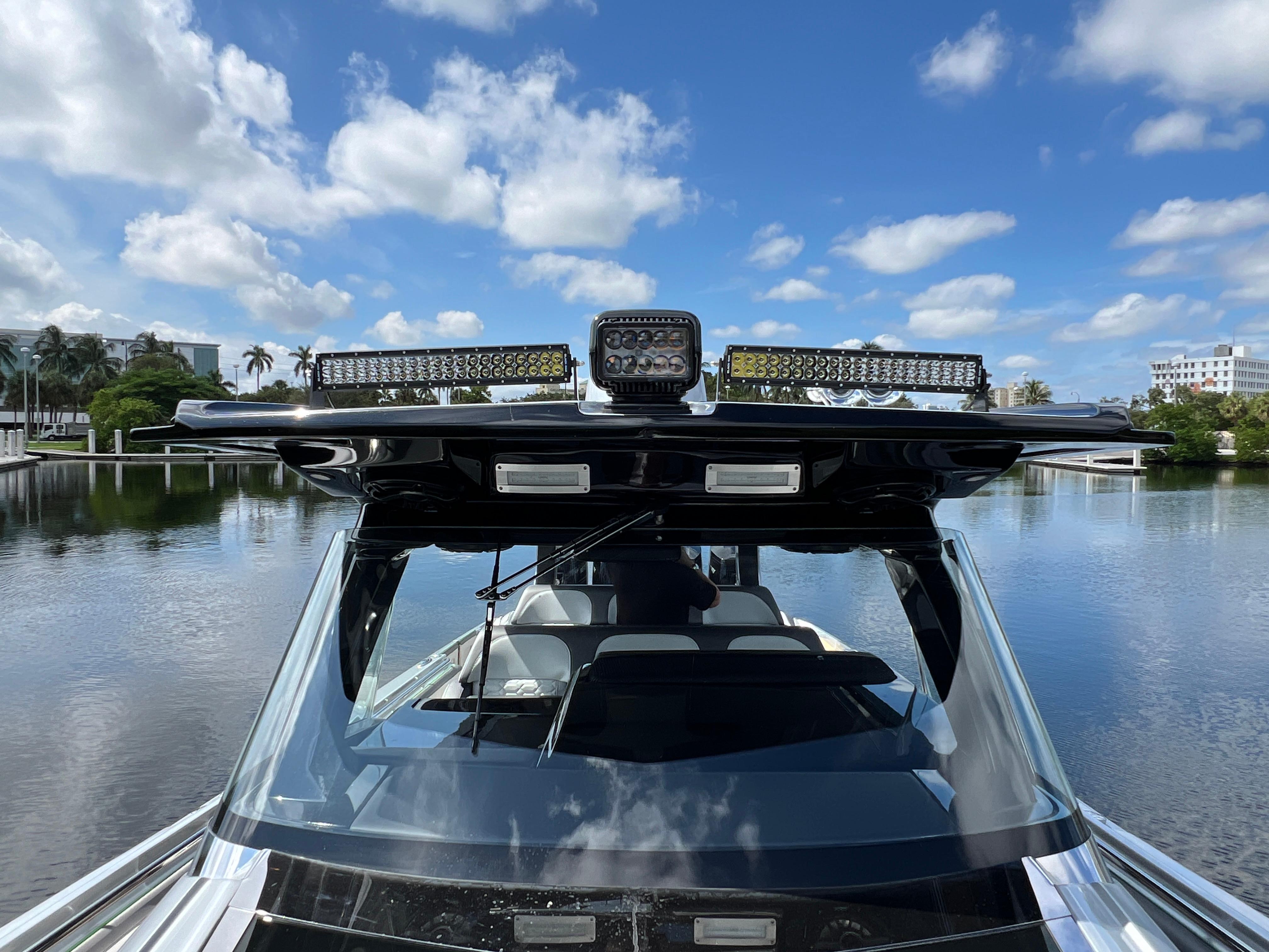 2024-nor-tech-500-sport-center-console-power-9828139-20250605091112608-1_XLARGE