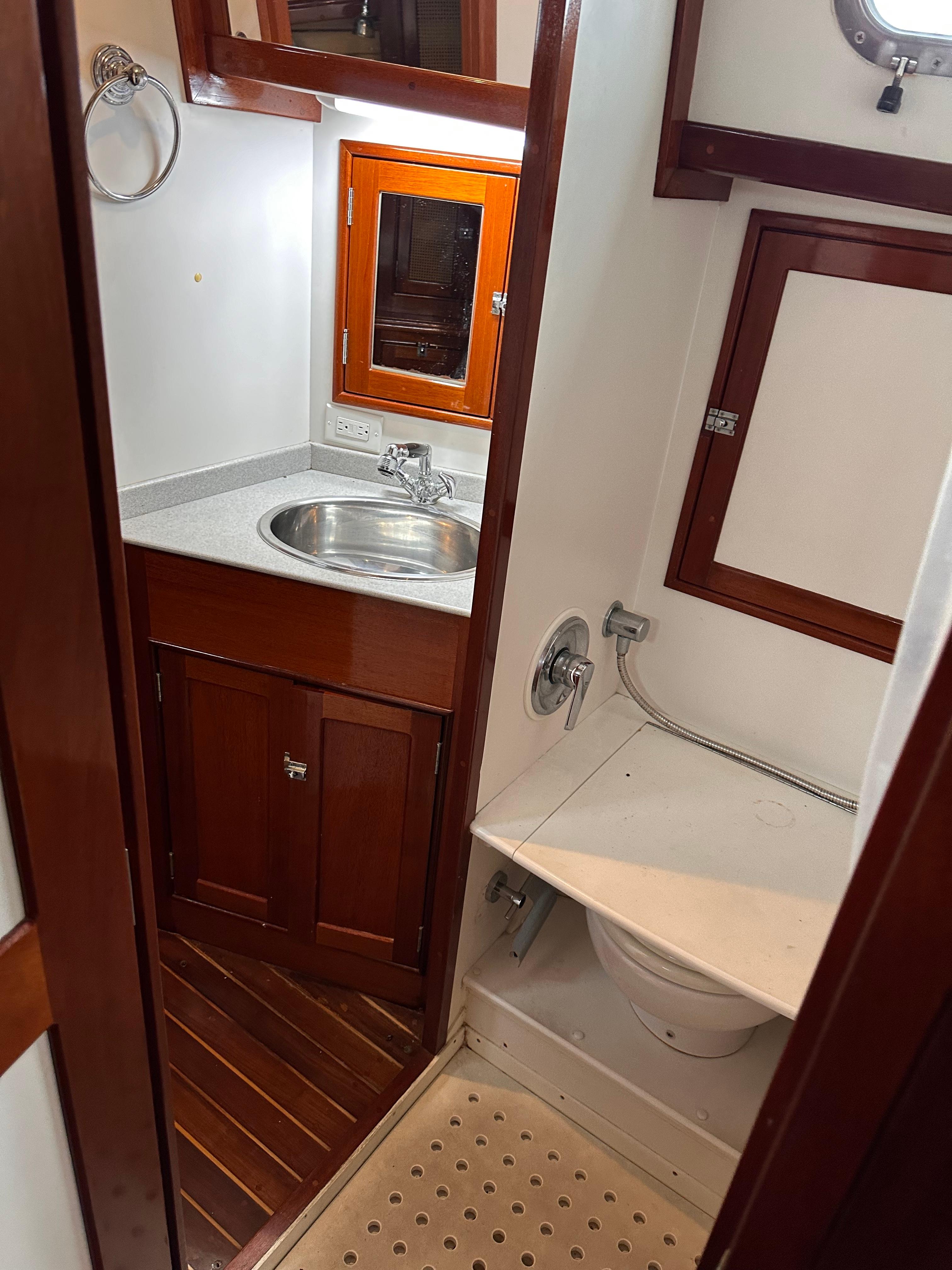 Shannon-43 2002-Boundless RI-US-9598146 | Thumbnail