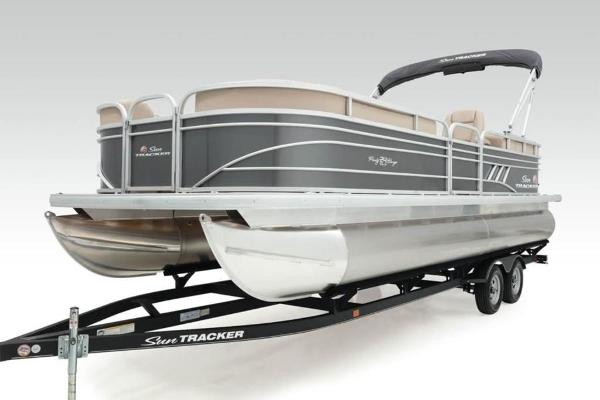 2021 Sun Tracker boat for sale, model of the boat is PARTY BARGE® 24 DLX & Image # 25 of 30