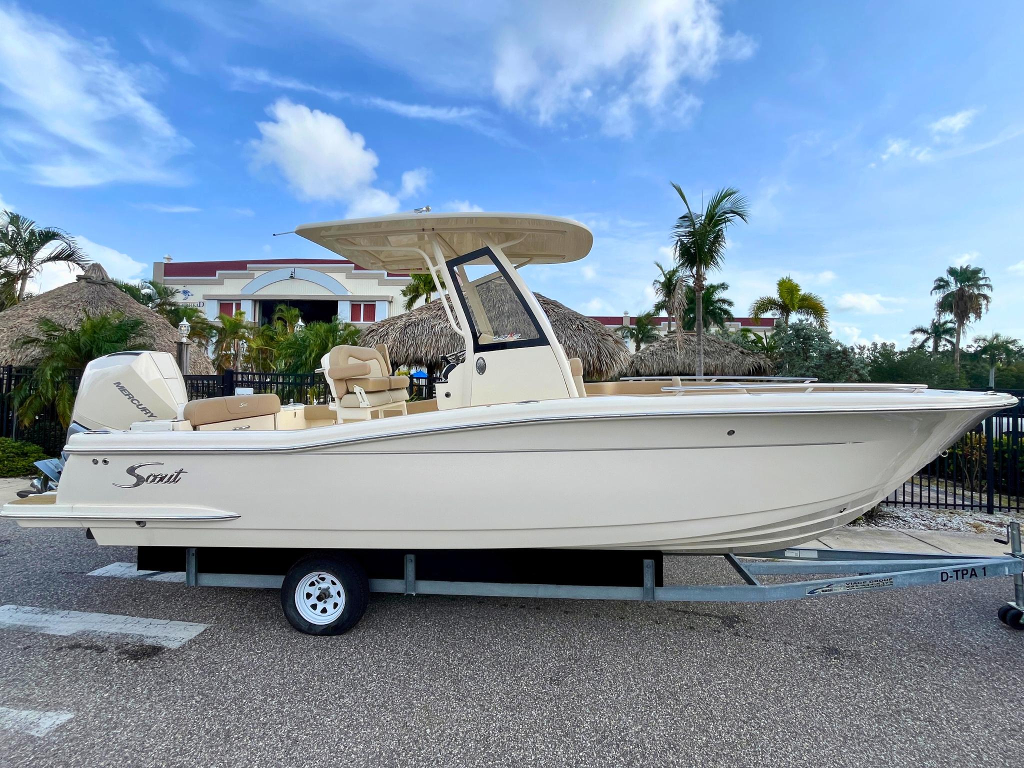 2025 Scout 240 XSF