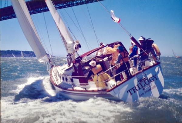 1984 Endeavour 38