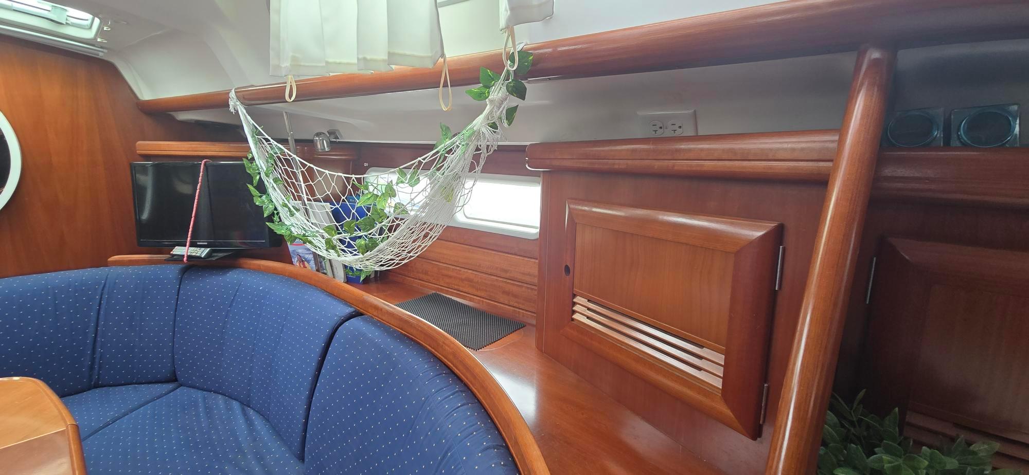 Yacht Photos Pics