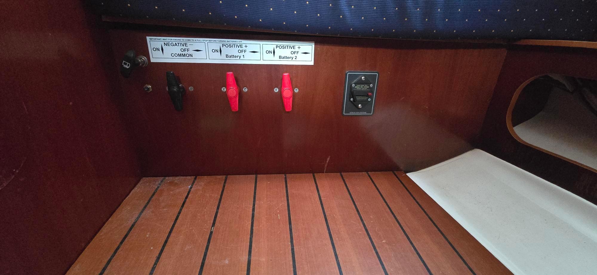 Yacht Photos Pics