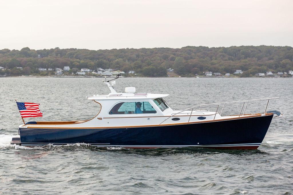 Chaser Yacht for Sale 36 Hinckley Yachts Portsmouth, RI Denison