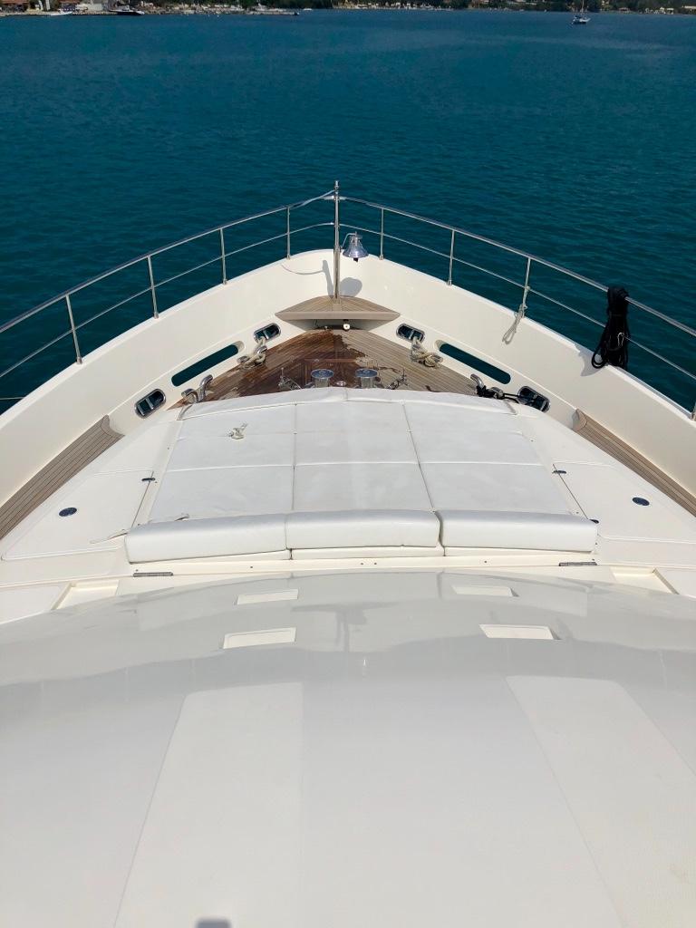  Yacht Photos Pics Ferretti Custom Line CL97