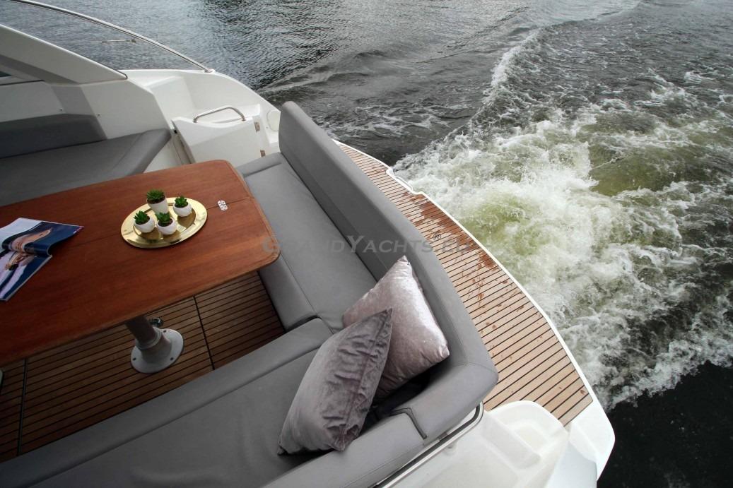 2011 Beneteau Gran Turismo 38 large 13