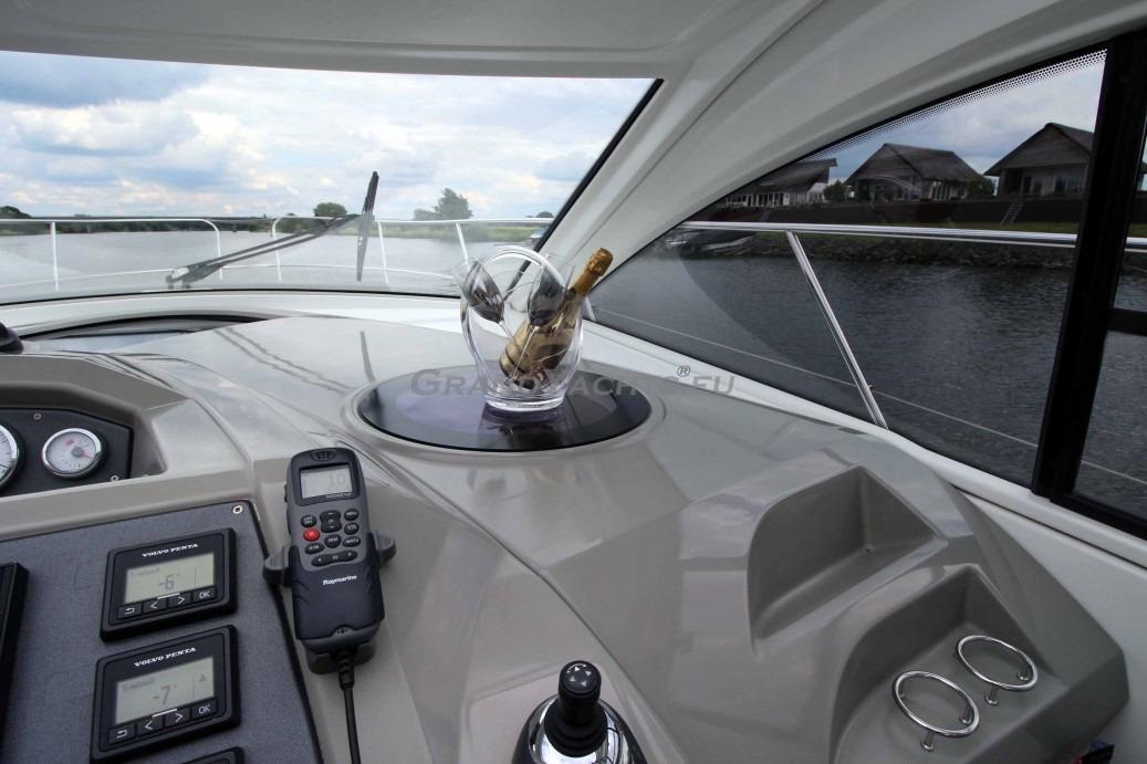 2011 Beneteau Gran Turismo 38 large 21