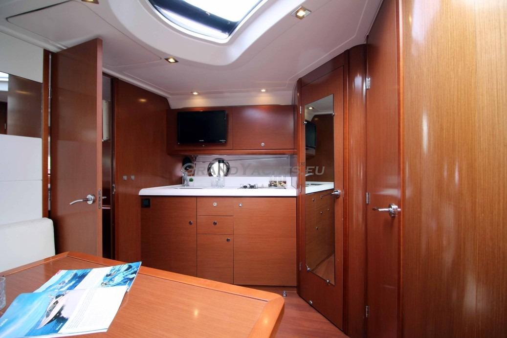2011 Beneteau Gran Turismo 38 large 28