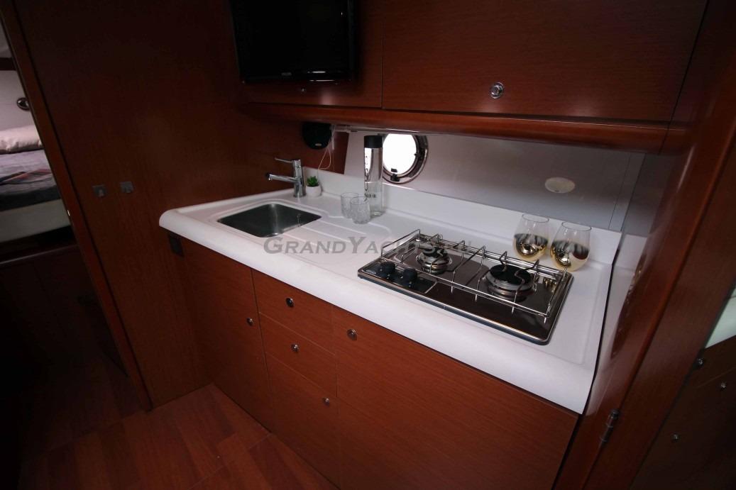 2011 Beneteau Gran Turismo 38 large 31