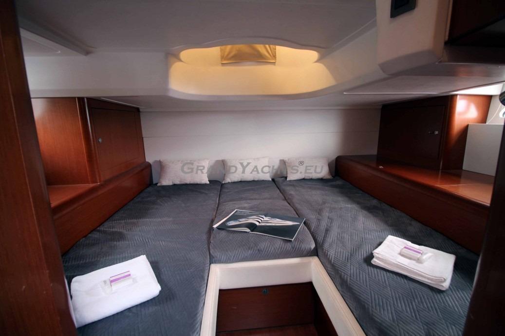 2011 Beneteau Gran Turismo 38 large 41