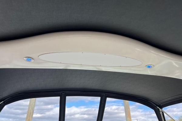 2003 Sea Ray 410 Sundancer-9