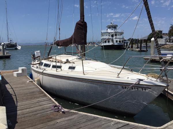 1982 Catalina 30
