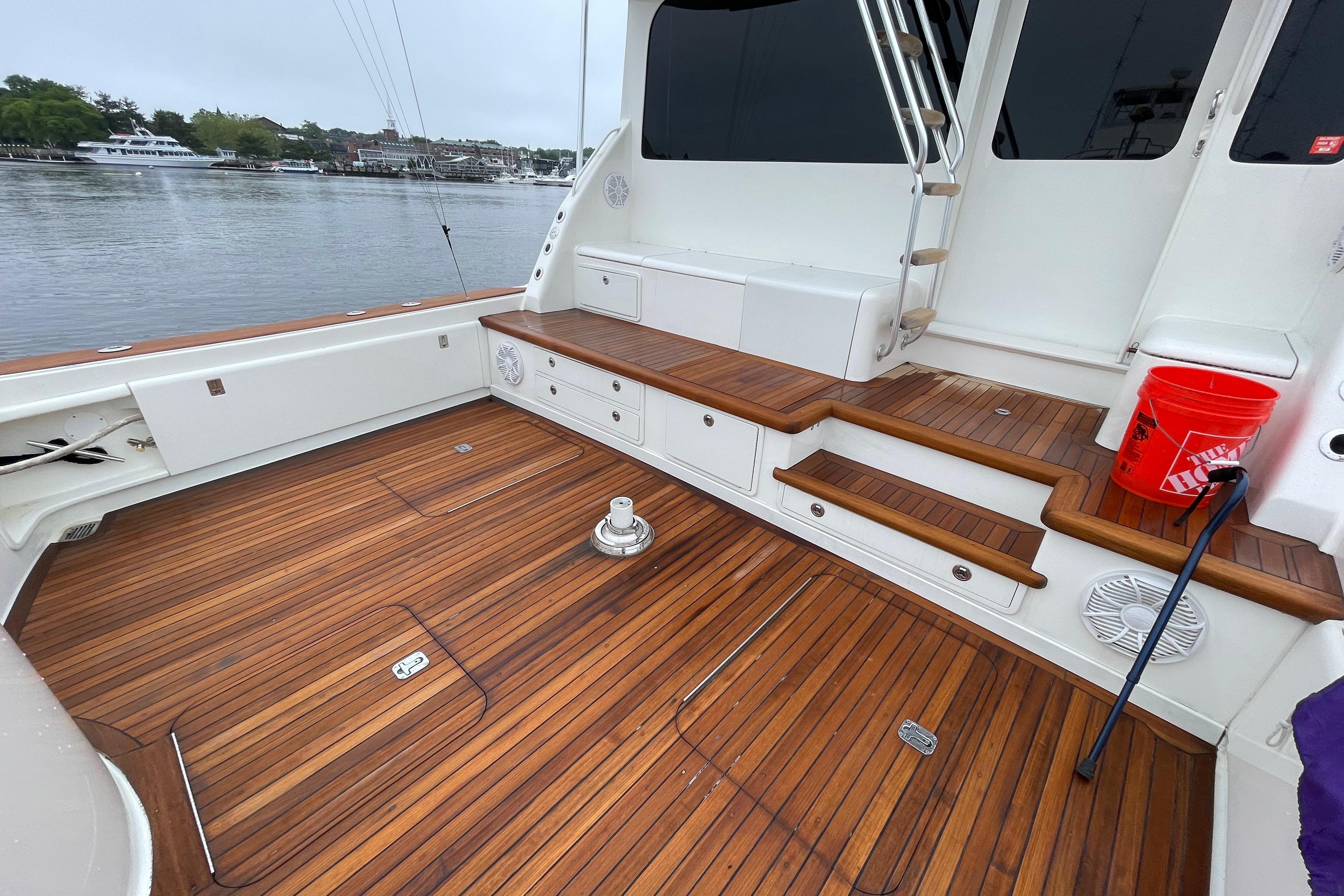 2003-ocean-yachts-62-enclosed-bridge-power-9828175-20250614200159008-1_XLARGE