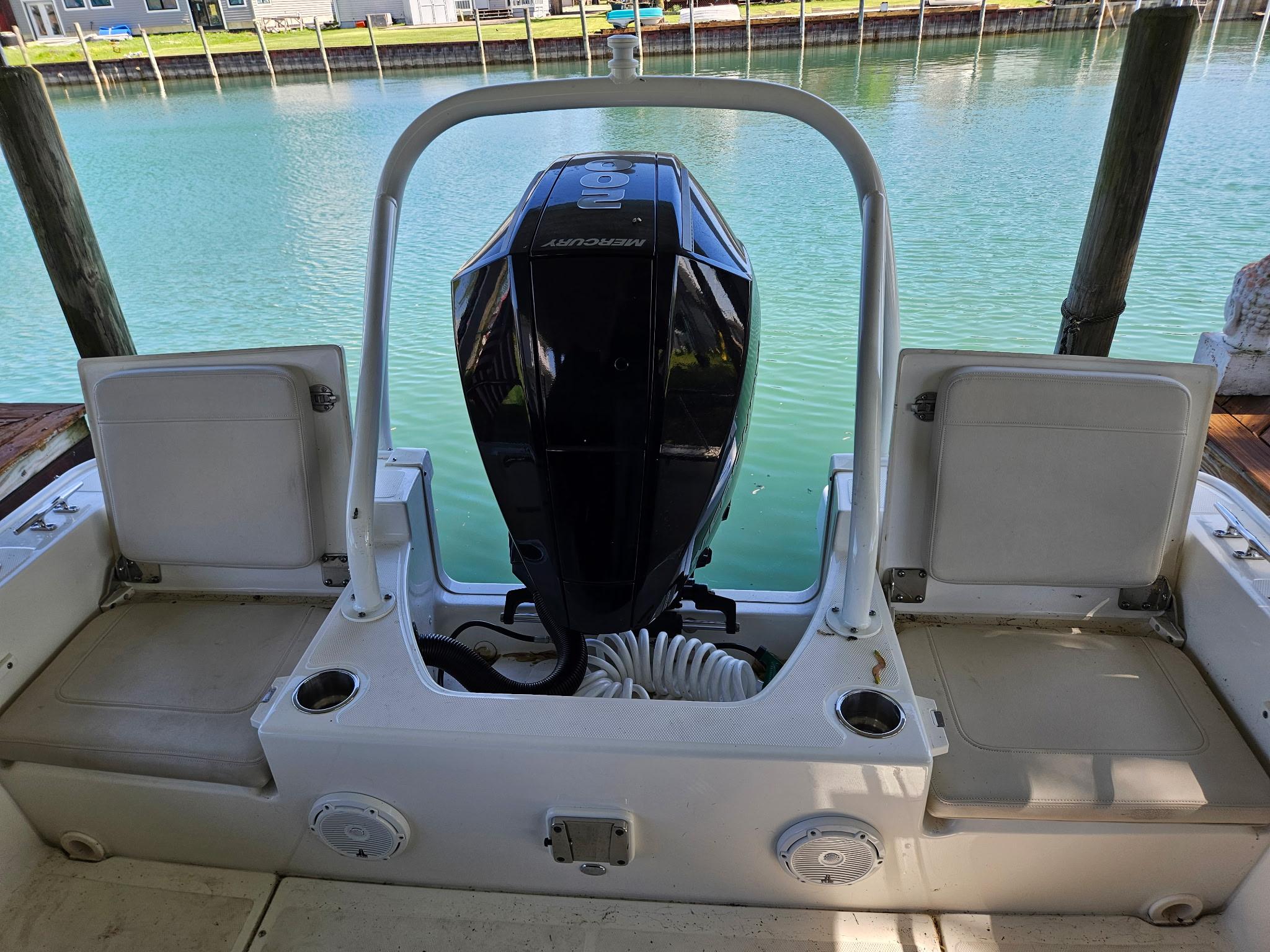 2022-boston-whaler-210-montauk-power-9718176-20250516151958526-1_XLARGE