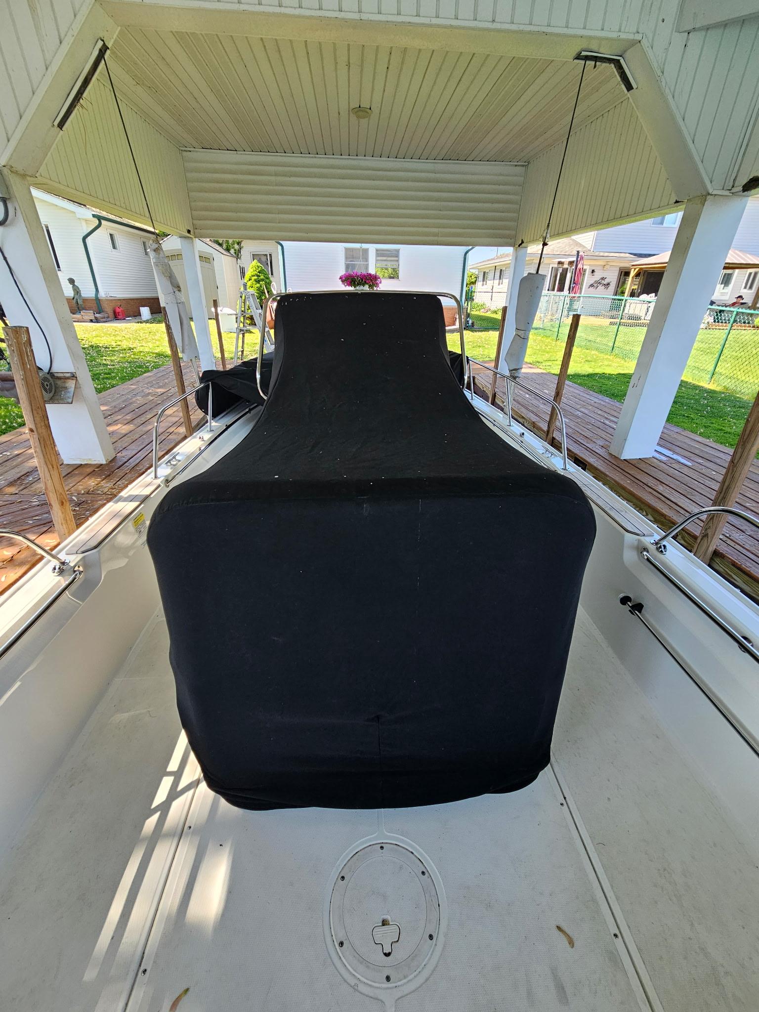 2022-boston-whaler-210-montauk-power-9718176-20250516151959810-1_XLARGE