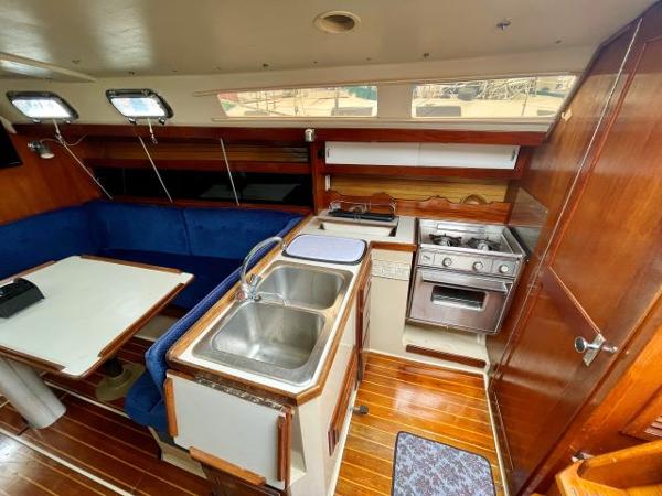 34' Catalina, Listing Number 100916048, - Photo No. 4