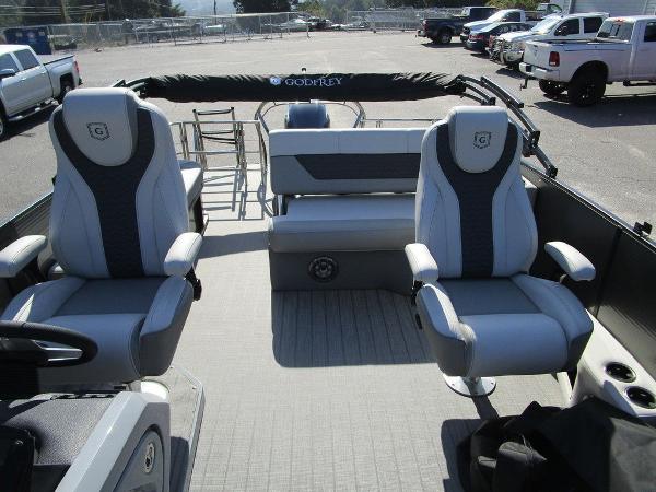 2021 Godfrey Pontoon boat for sale, model of the boat is Monaco 235 SFL GTP 27 in. & Image # 24 of 32