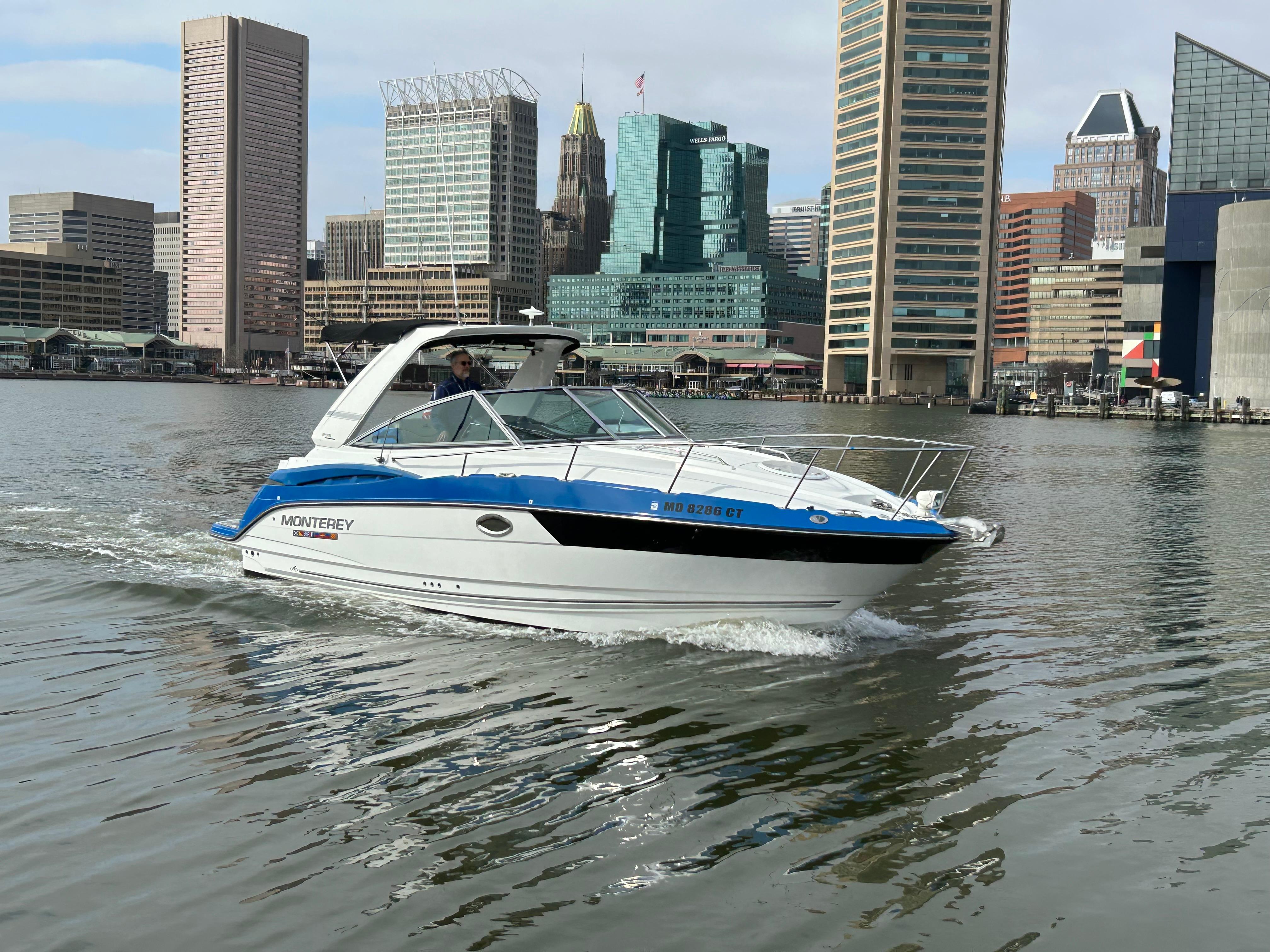 2019-monterey-295-sport-yacht-power-9718179-20250317131914730-1_XLARGE